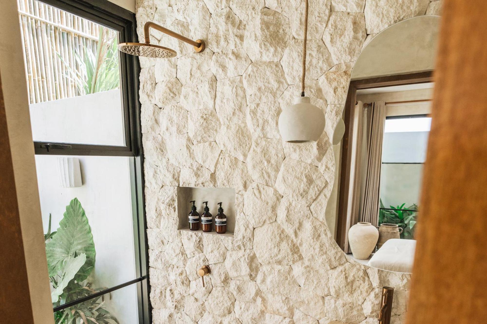 Uluwatu Alma Bingin Boutique Hotel מראה חיצוני תמונה